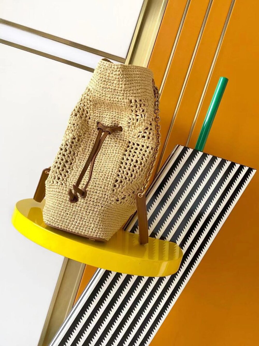 Saint Laurent Jamie Leather-Trimmed Raffia Tote Bag - Picture 3 of 9